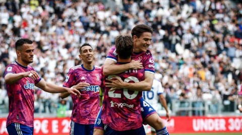 斑马军团鏖战逆转小辣椒 都灵夜空见证绝杀激情