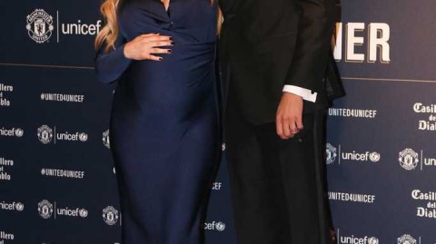 曼联众星盛装出席慈善夜 携手联合国儿童基金会点亮希望