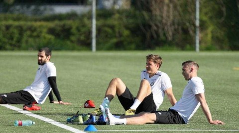 疫情笼罩下的绿茵重启：格拉茨风暴队的特殊集结