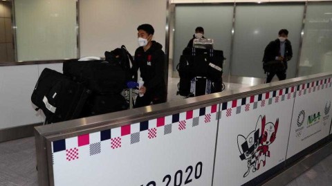 宿敌再相逢：韩国男足抵达东京，韩日友谊赛一触即发