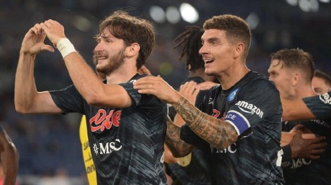 蓝鹰主场折翼 天蓝军团逆转奏凯