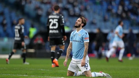 奥林匹克球场风雪鏖战记 蓝鹰绝境逢生三度扳平