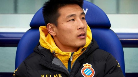 武磊西甲首度枯坐板凳，留洋征程遭遇新挑战