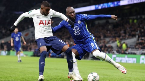 蓝军铁卫头槌定音 视频裁判三次搅局 切尔西力克热刺挺进联赛杯决赛