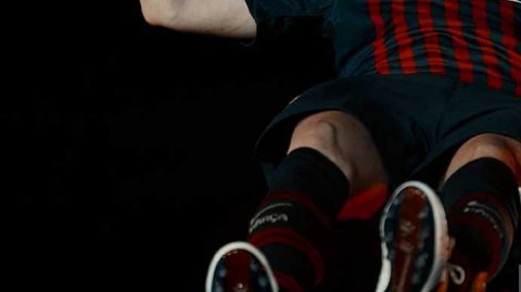 绿茵场上的魔法师：伊涅斯塔，用足球书写艺术的传奇