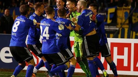 德国杯惊天神话：第四级球队萨尔布吕肯，从草根到四强的梦幻之旅