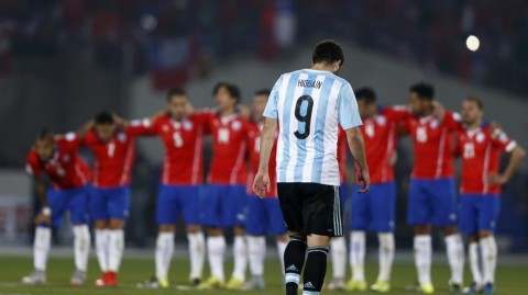 梅西双响献礼新帅首秀，迈阿密国际3-2绝杀科罗拉多急流延续不败金身