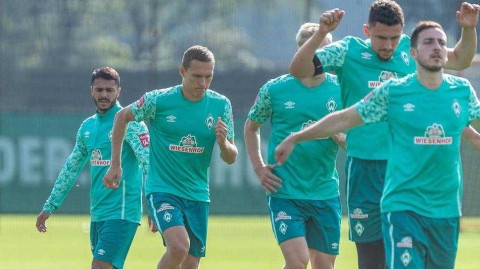 威悉球场蓄势待发：云达不莱梅厉兵秣马，新赛季盼摆脱保级阴影