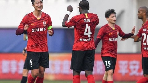 中超第7轮战报：卫冕冠军主场沦陷！升班马重庆铜梁龙2-1掀翻上海海港豪取四连胜