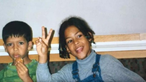 荷兰队长的逆袭之路：从布雷达洗碗工到英超最佳球员的钢铁巨人