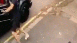 厄齐尔伦敦惊魂夜！科拉希纳茨赤手空拳击退持刀暴徒