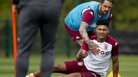 维拉公园的季末蓄力