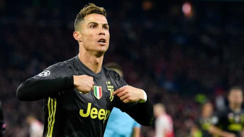 欧冠青春风暴与王者之师对决，阿贾克斯主场逼平尤文图斯