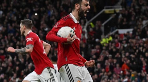 红魔逆境翻盘擒农场主 布鲁诺双响挺进温布利