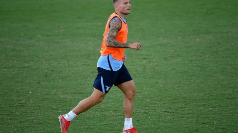 蓝鹰蓄势待发，因莫比莱与祥瑞同框：拉齐奥意甲次轮备战纪实