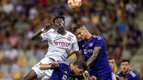 欧协联附加赛激战柳德斯基球场 马里博尔与克卢日互交白卷