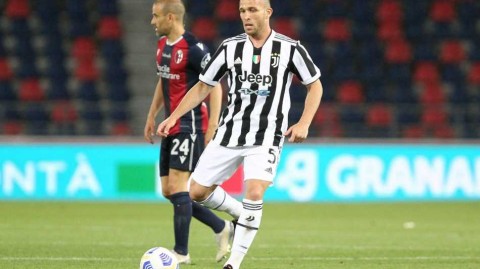 斑马军团的中场节拍器，静待王者归来