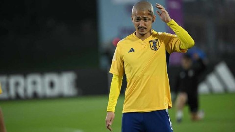 武士蓝亮剑前夜：世界杯淘汰赛前的专注与决心