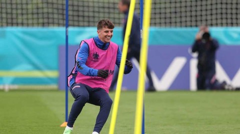 温布利大球场静候捷战，三狮军团潜心备战志在出线