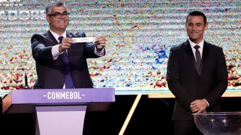 夙敌与新军的命运交织：回望二零一九年那场揭开南美足球盛宴序幕的抽签仪式