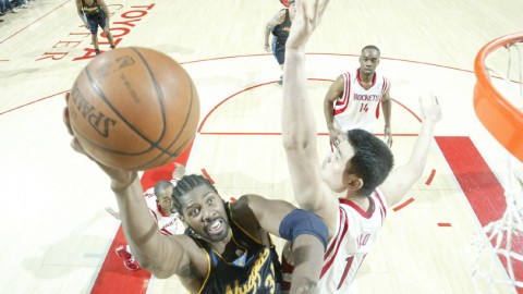 姚明内线统治力再现：经典肉搏战回顾