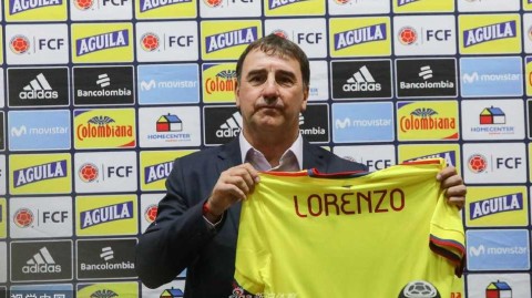 洛伦佐执掌哥伦比亚男足帅印 波哥大亮相畅谈足球愿景