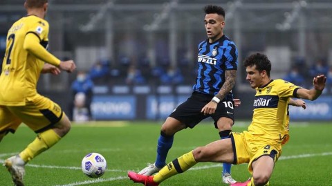 梅阿查惊魂夜，蓝黑军团两球落后绝平帕尔马