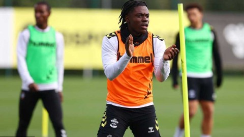 圣徒厉兵秣马 英超烽火将至