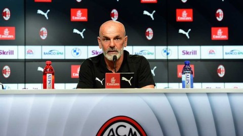 盛夏启航：皮奥利亮相发布会，AC米兰新赛季蓝图浮现