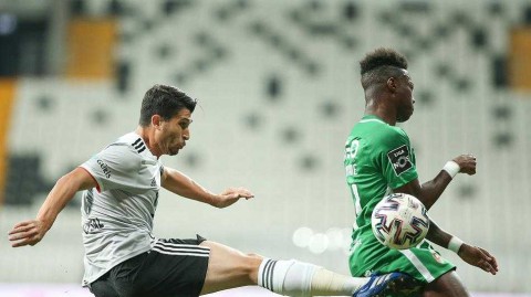 欧联杯资格赛伊斯坦布尔雨夜，贝西克塔斯点球惜败阿维河