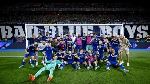 欧冠夜马克西米尔球场的逆转与泪水