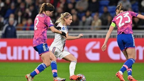 冬夜鏖战互交白卷 女足欧冠小组赛强强对话未分高下