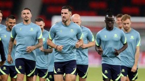 沙漠中的最后战役 澳大利亚队多哈全力备战世界杯关键附加赛