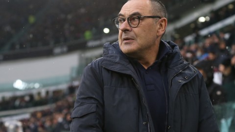 萨里驾临蓝鹰：一根烟斗与罗马城的新王冠