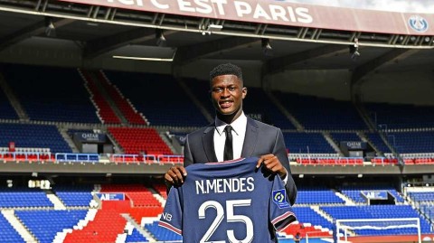 新星降临王子公园 努诺·门德斯身披巴黎25号战袍启航