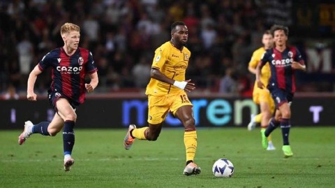 意甲绿茵激战：博洛尼亚与萨勒尼塔纳握手言和