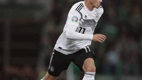 如果俱乐部战袍换成国家队战袍，足坛会是什么景象？