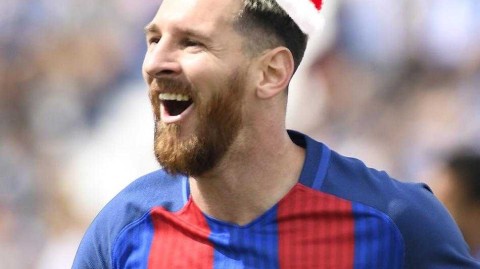 当梅西们戴上圣诞帽，西甲众星的礼物清单里藏着我的梦