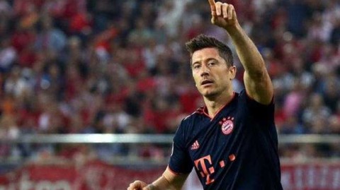 意大利炮轰塌纪录，他才是2019年足坛第一猛兽！