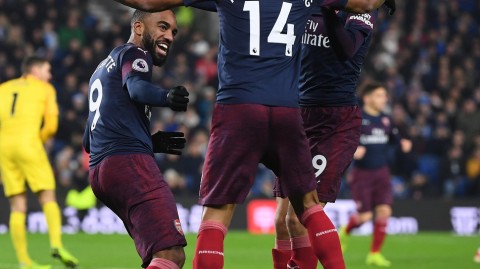 英超激战：布莱顿顽强逼平阿森纳，洛卡迪亚救主奥巴梅扬哑火