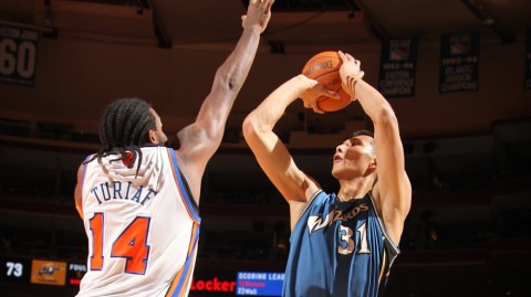 回溯经典：奇才尼克斯巅峰对决，阿联沃尔挡拆美如画