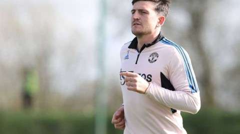 红魔鬼厉兵秣马 卡灵顿基地上演英超前哨战