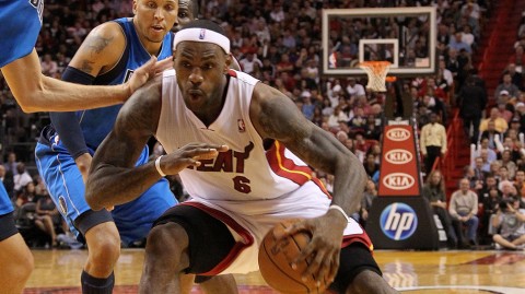 皇帝单骑难救主，经典牛火对决十年回首