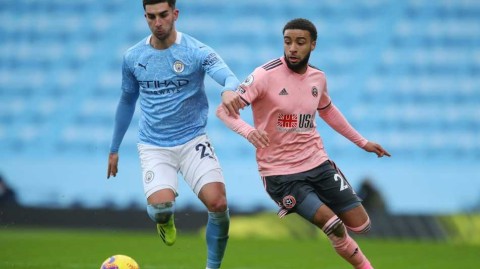 浴火重生前的瞬间：回顾费兰-托雷斯在欧国联的闪耀与伤退