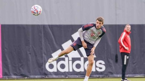 托马斯·穆勒欧冠备战记：我在安联球场准备好了，你们呢？