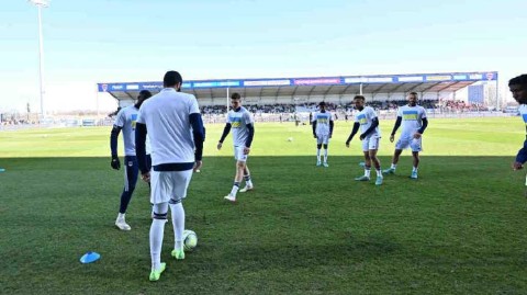 法甲鏖战记：吉拉沃吉首球破局 拉沙尼闪电扳平 克莱蒙与波尔多激战成和