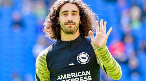 布莱顿留人决心下的转会风云最终蓝军胜出