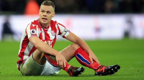 十四载戎马与君别：斯托克城功勋队长肖克罗斯开启美职联新征程