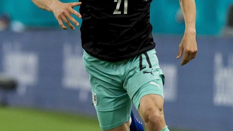 欧洲杯新军悲壮亮相，奥地利用三球演绎强者本色