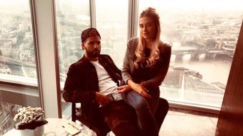 绿茵场下的柔情，阿圭罗与索菲亚的爱情故事